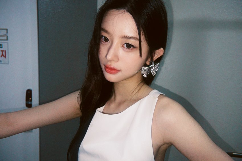 아일릿 민주 은근슬겨_116718_1.jpg
