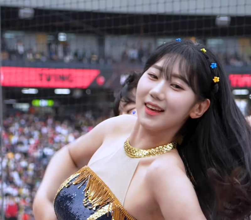 치어리더가 젤 좋다 걍_118148_10.webp