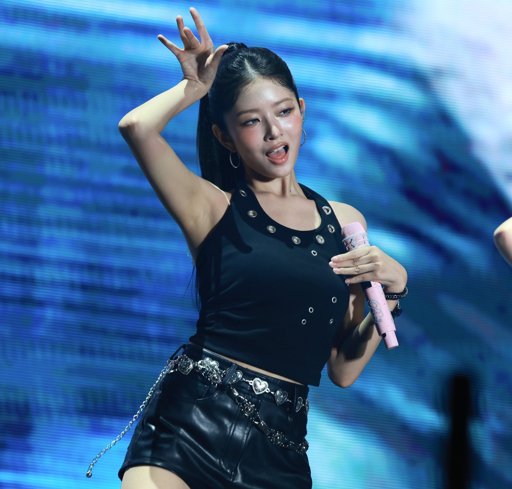 레이_118283_1.jpg