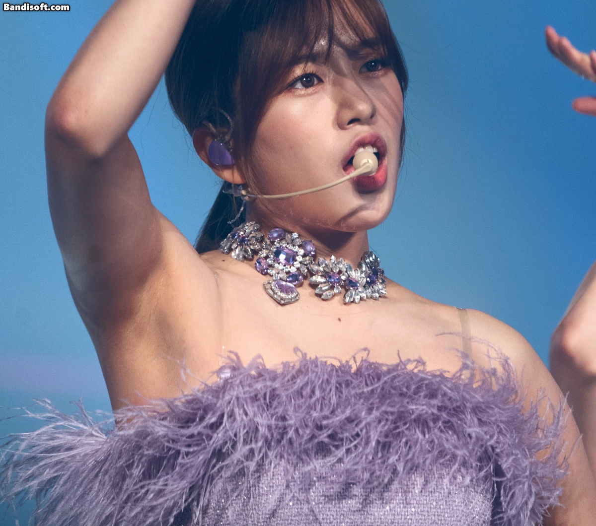 안유진 초고화.질 움짤_117697_3.webp