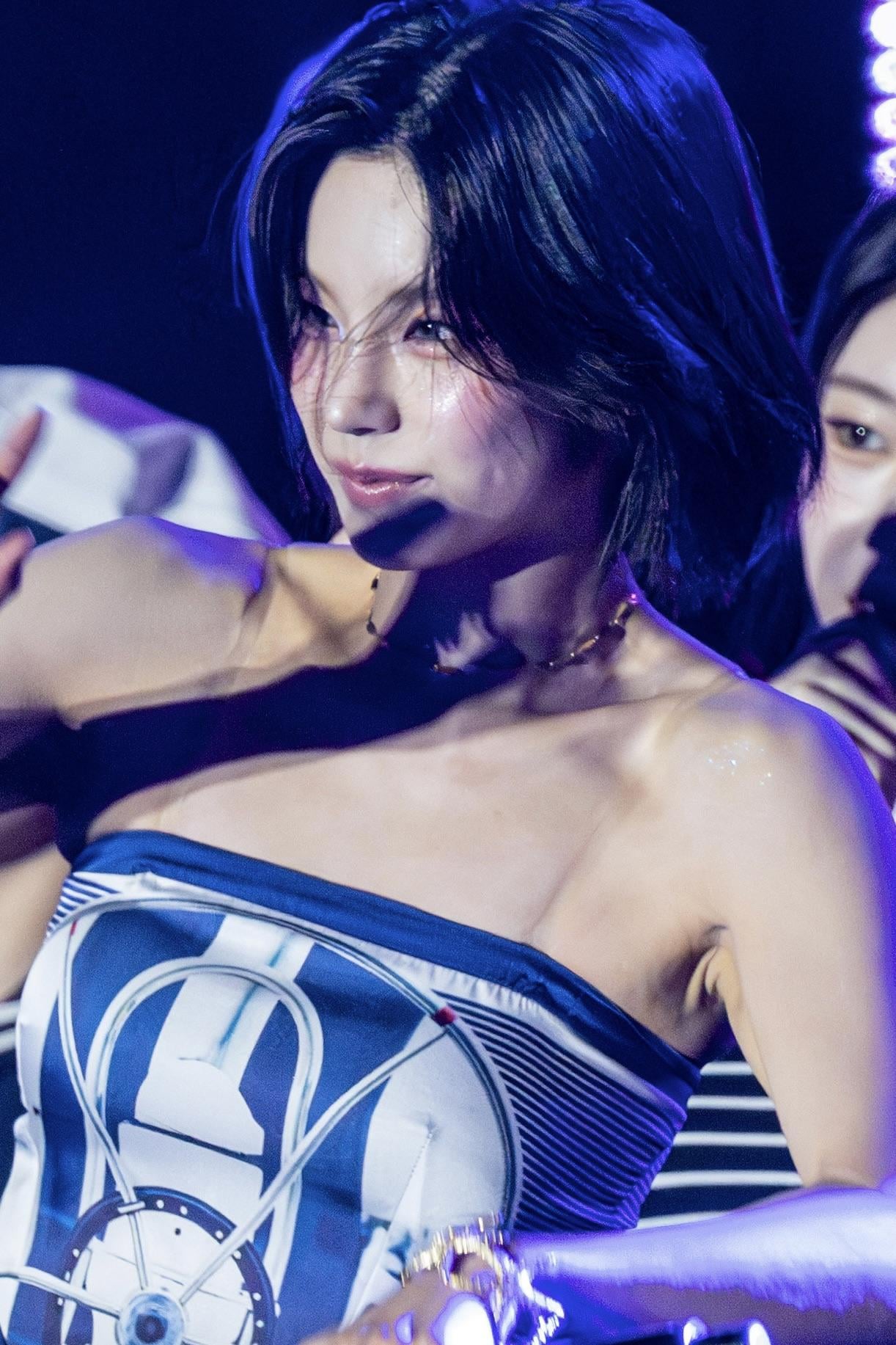 있지 예지 겨드랑이_117209_4.jpg