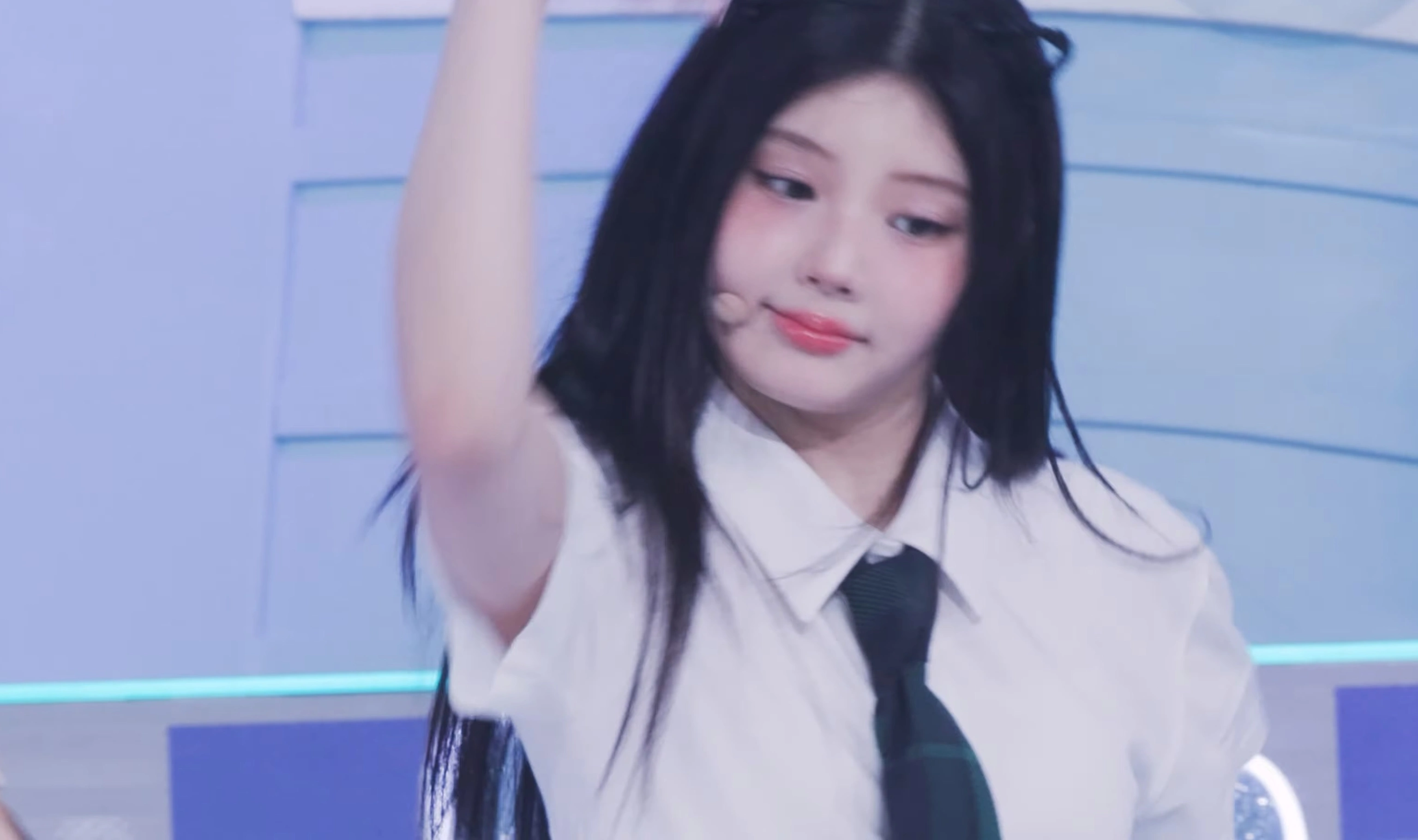 원희.webp_117698_4.webp