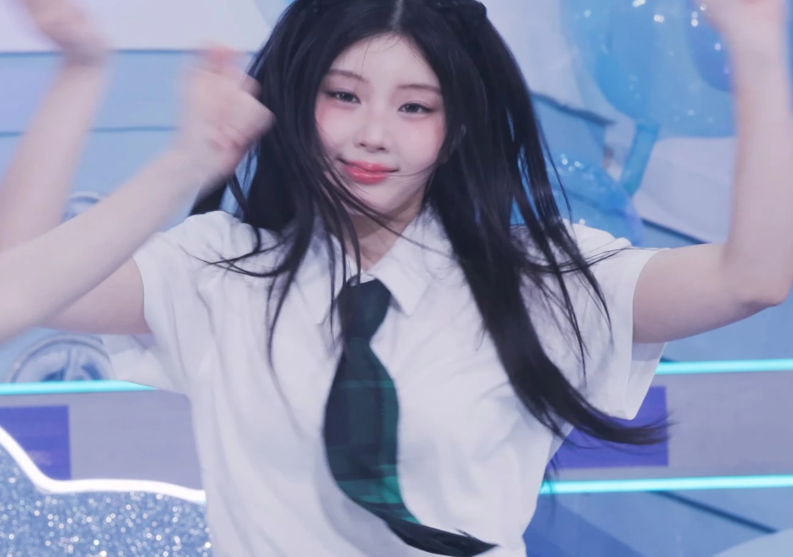 원희.webp_117698_8.webp