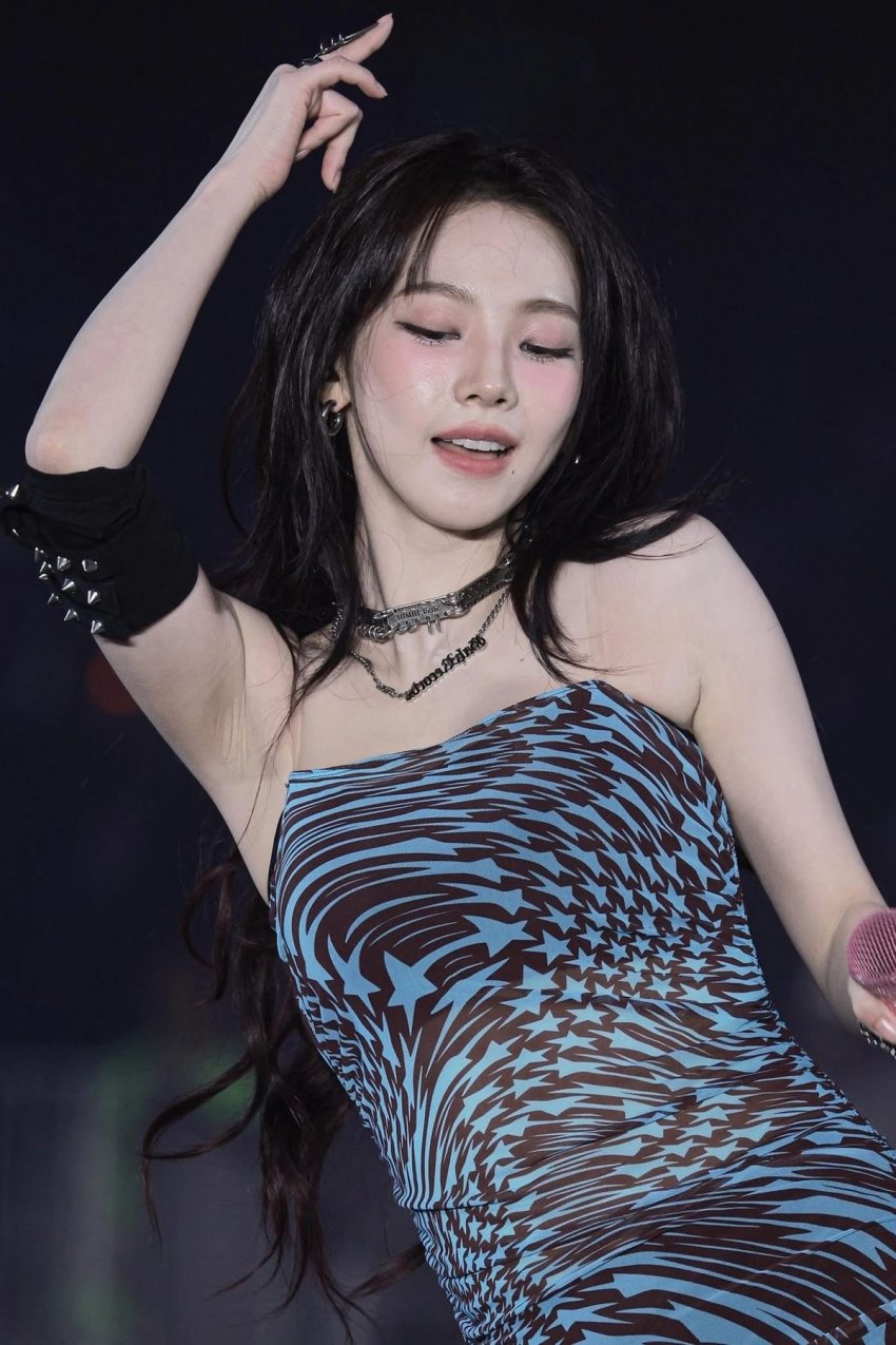 카리나_115795_2.jpeg