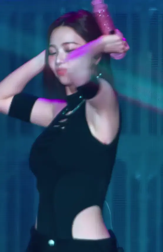 에스파 카리나 겨드랑이_115759_1.webp
