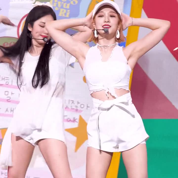 1630929332 (2).gif