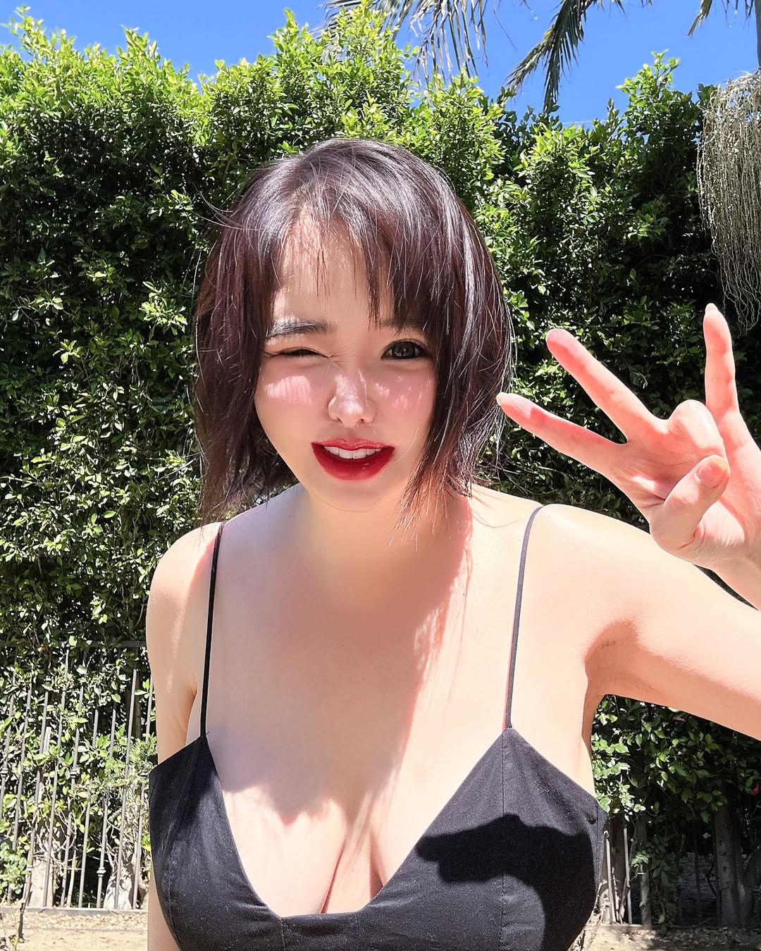박봄_116519_1.jpg