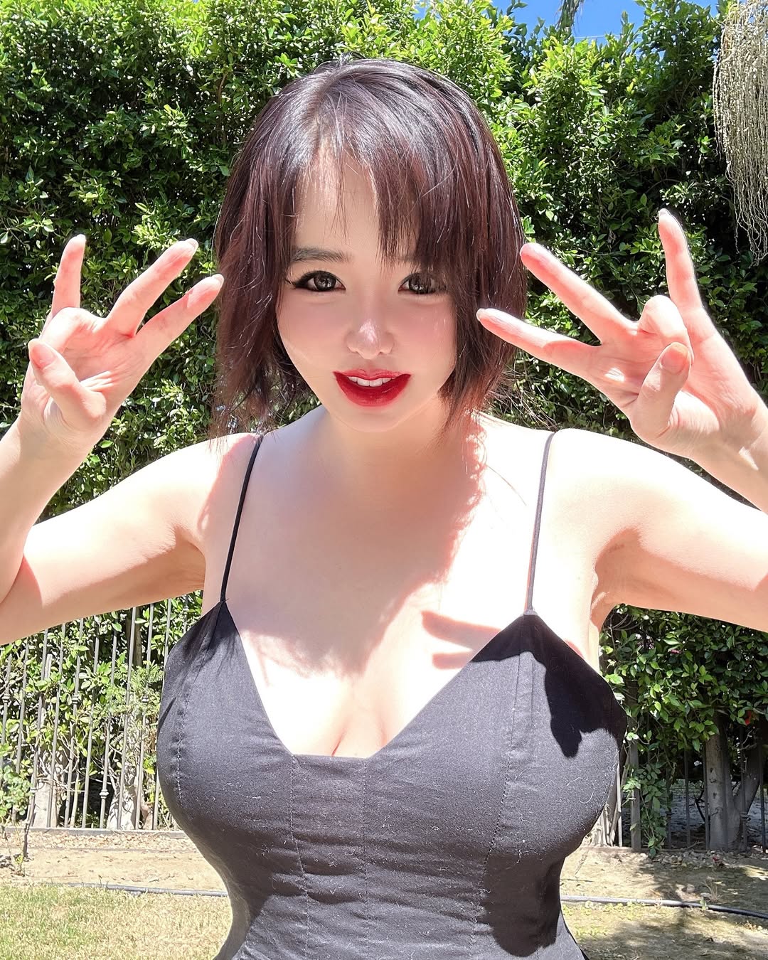 박봄_116519_2.jpg