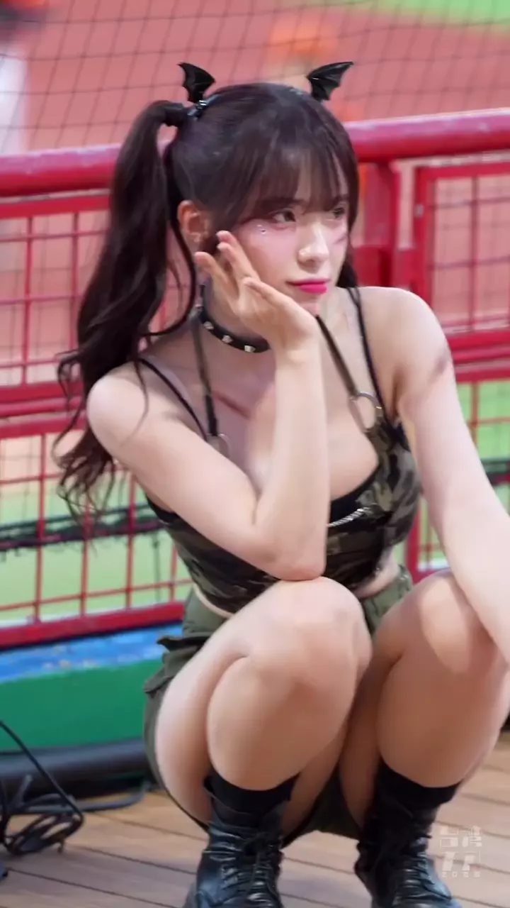 치어리더 이다혜 겨드랑이_118402_1.webp