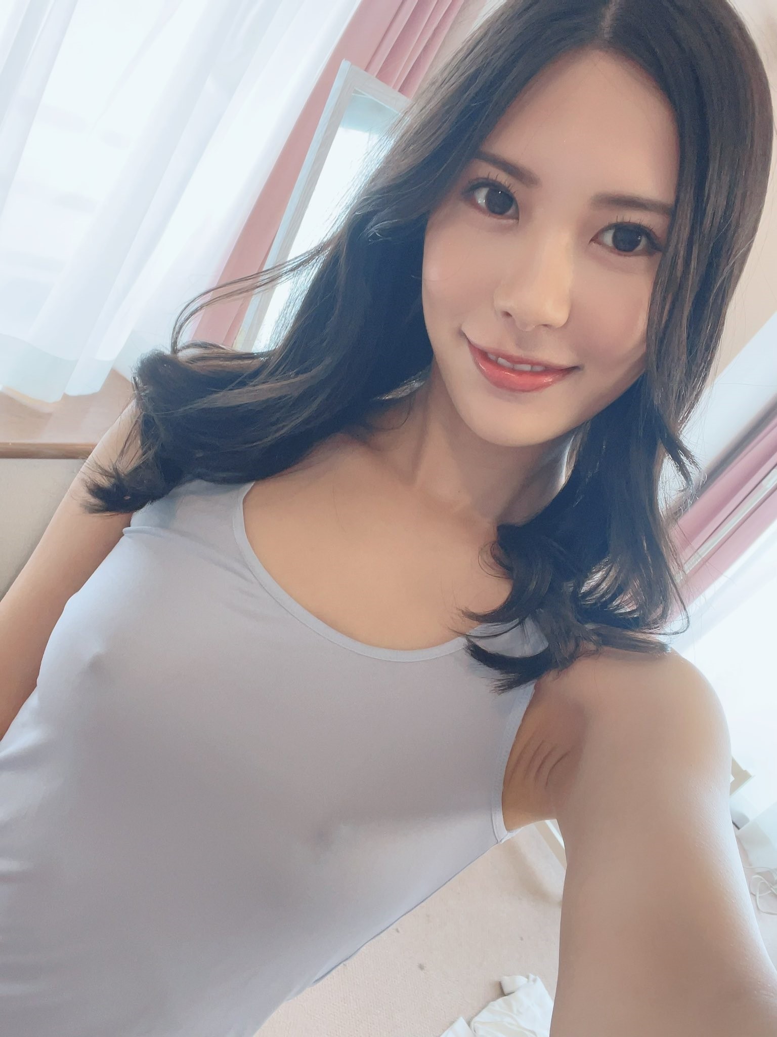 1인5겨_118978_3.jpg