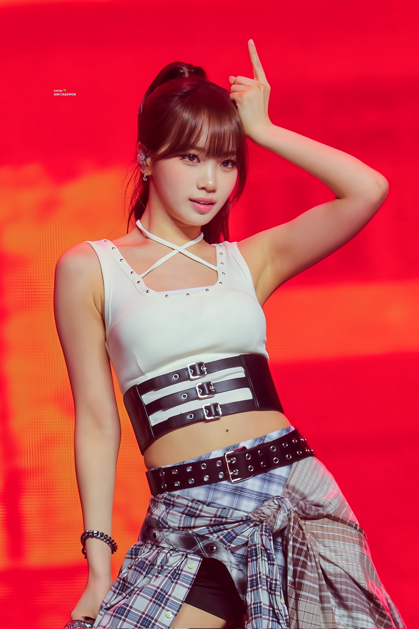 미치게 하는 김채원_117175_1.jpg