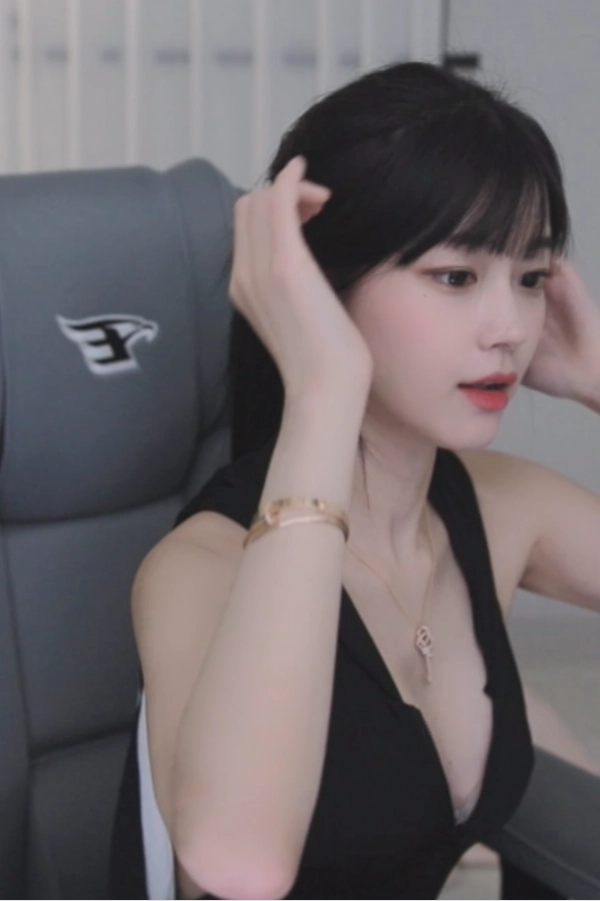 숲트리머 문월 8장.webp_117766_2.webp
