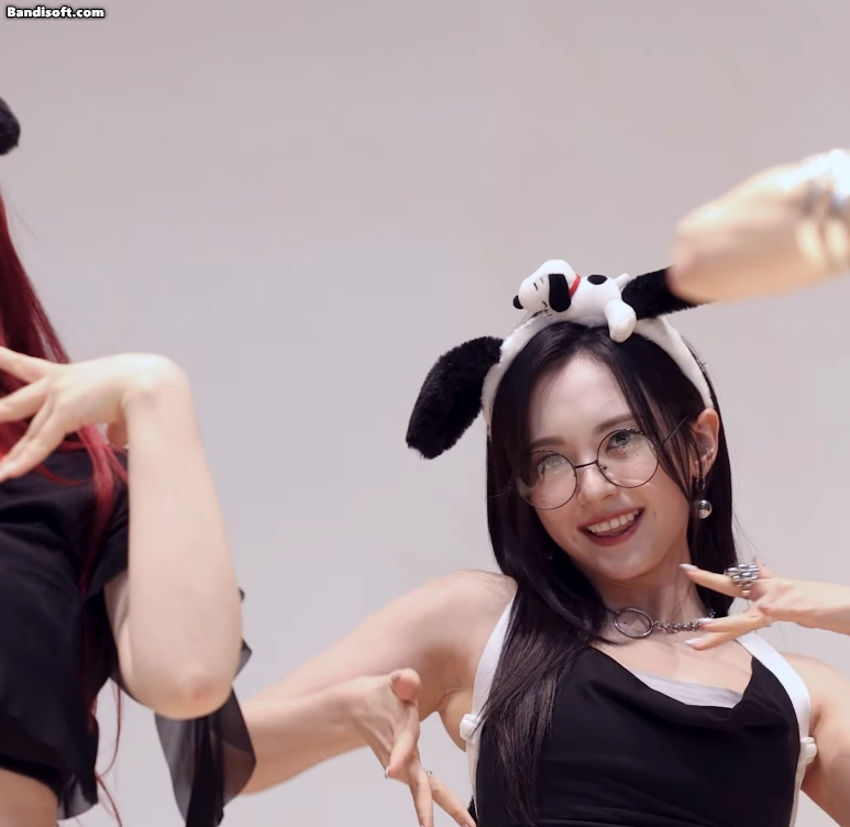 1718105079 (3).webp