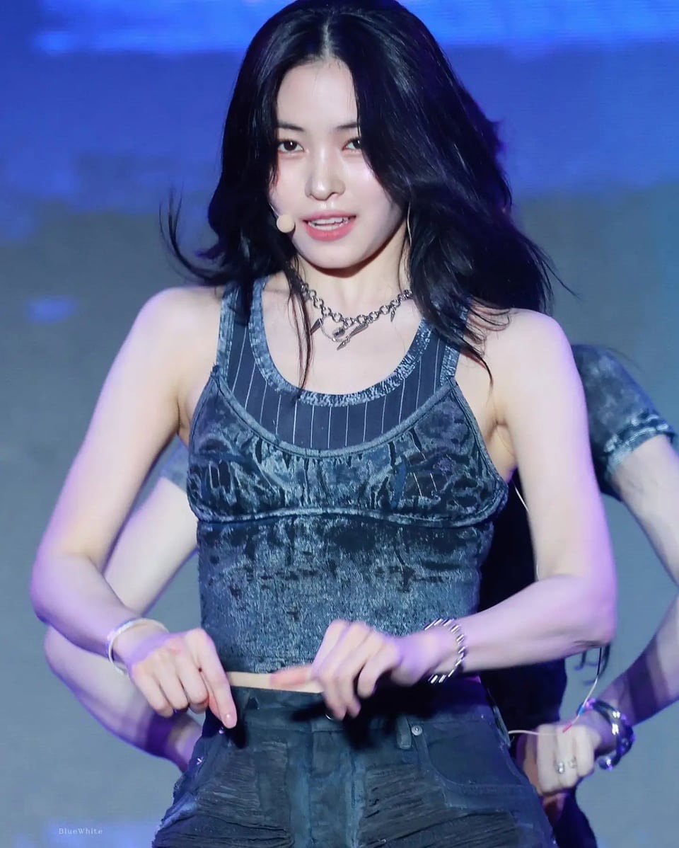 류진 생일기념_115238_36.jpg