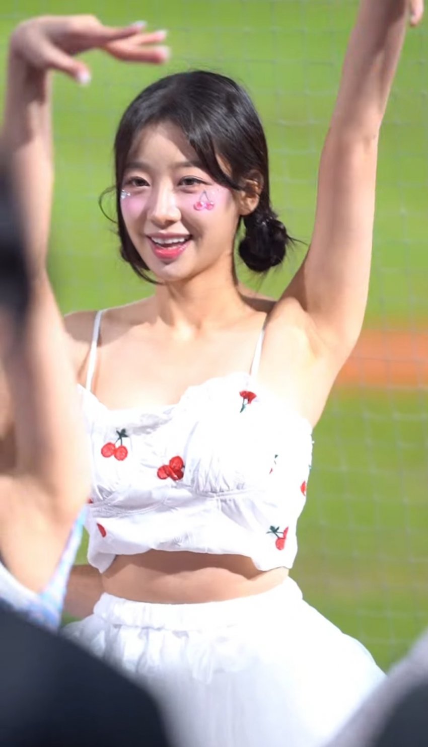 치어리더 우수한_116790_4.jpg