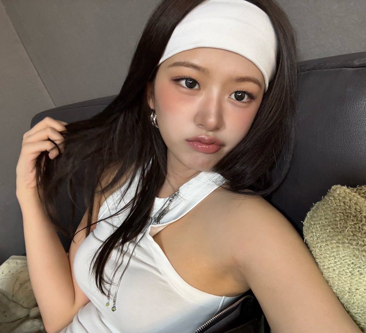 안유진_118768_1.jpg
