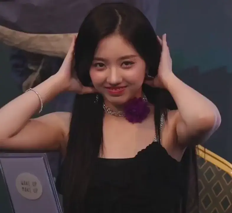메이딘 예서 겨드랑이_116474_1.webp