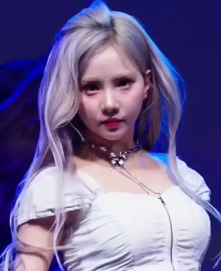 여자친구 비비지 은하 겨드랑이_116749_2.webp