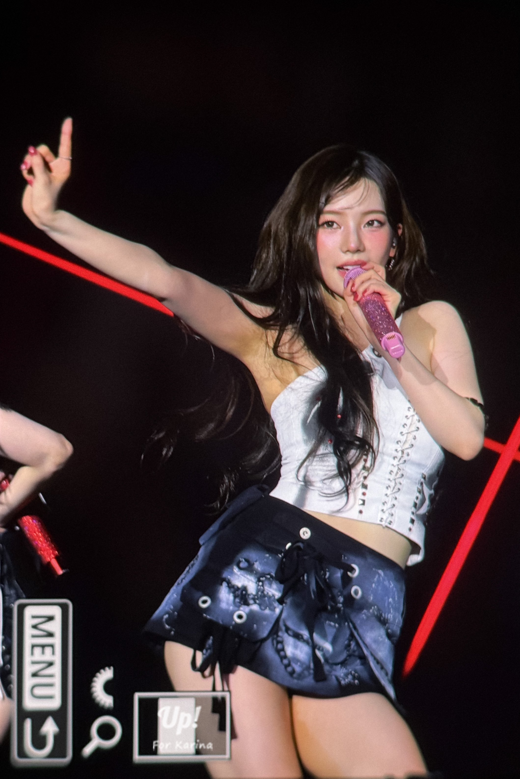 250517 카리나_116405_6.jpg