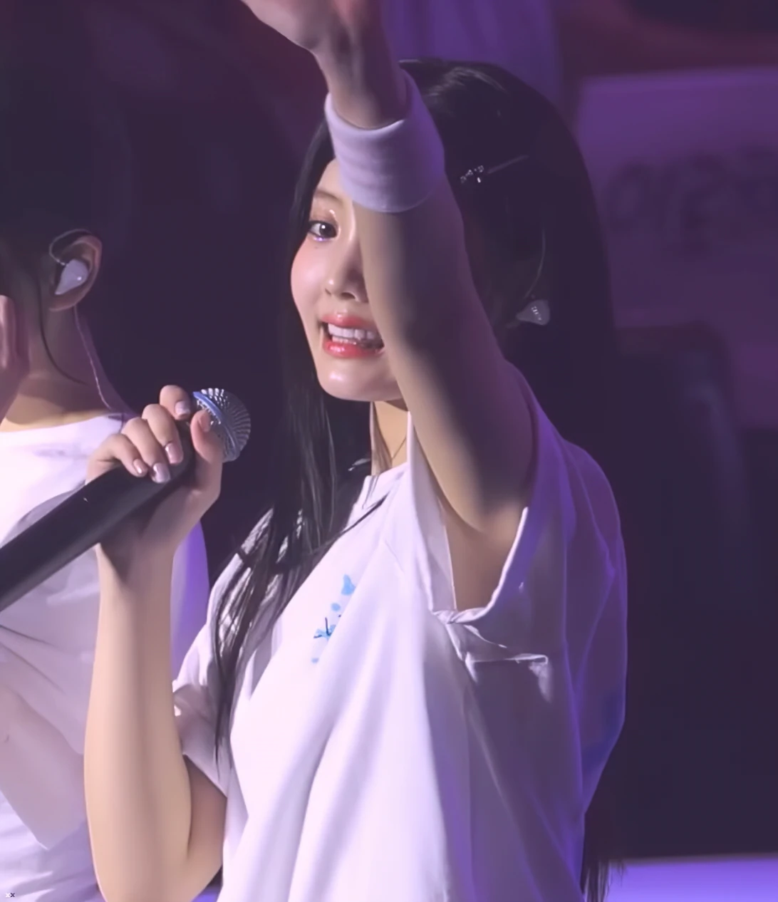 아일릿 원희_117309_2.webp