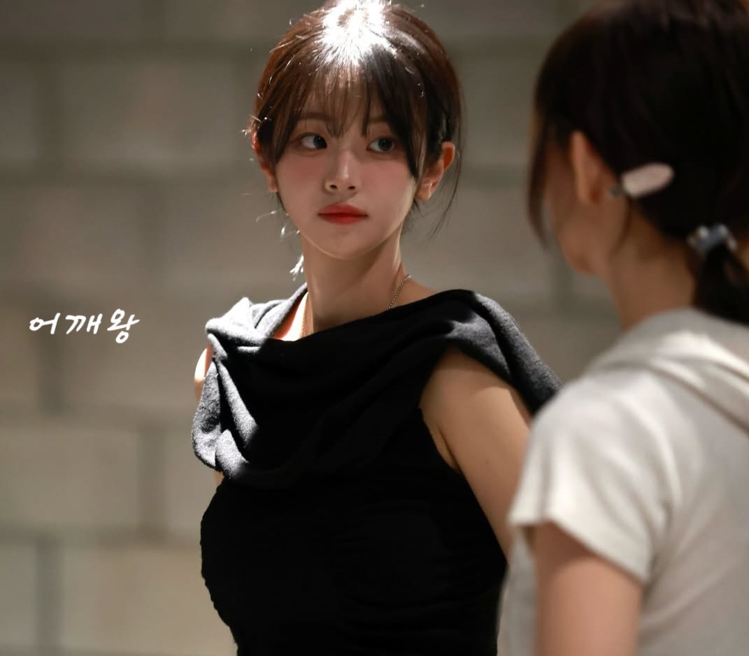 아일릿 원희_117309_1.jpg