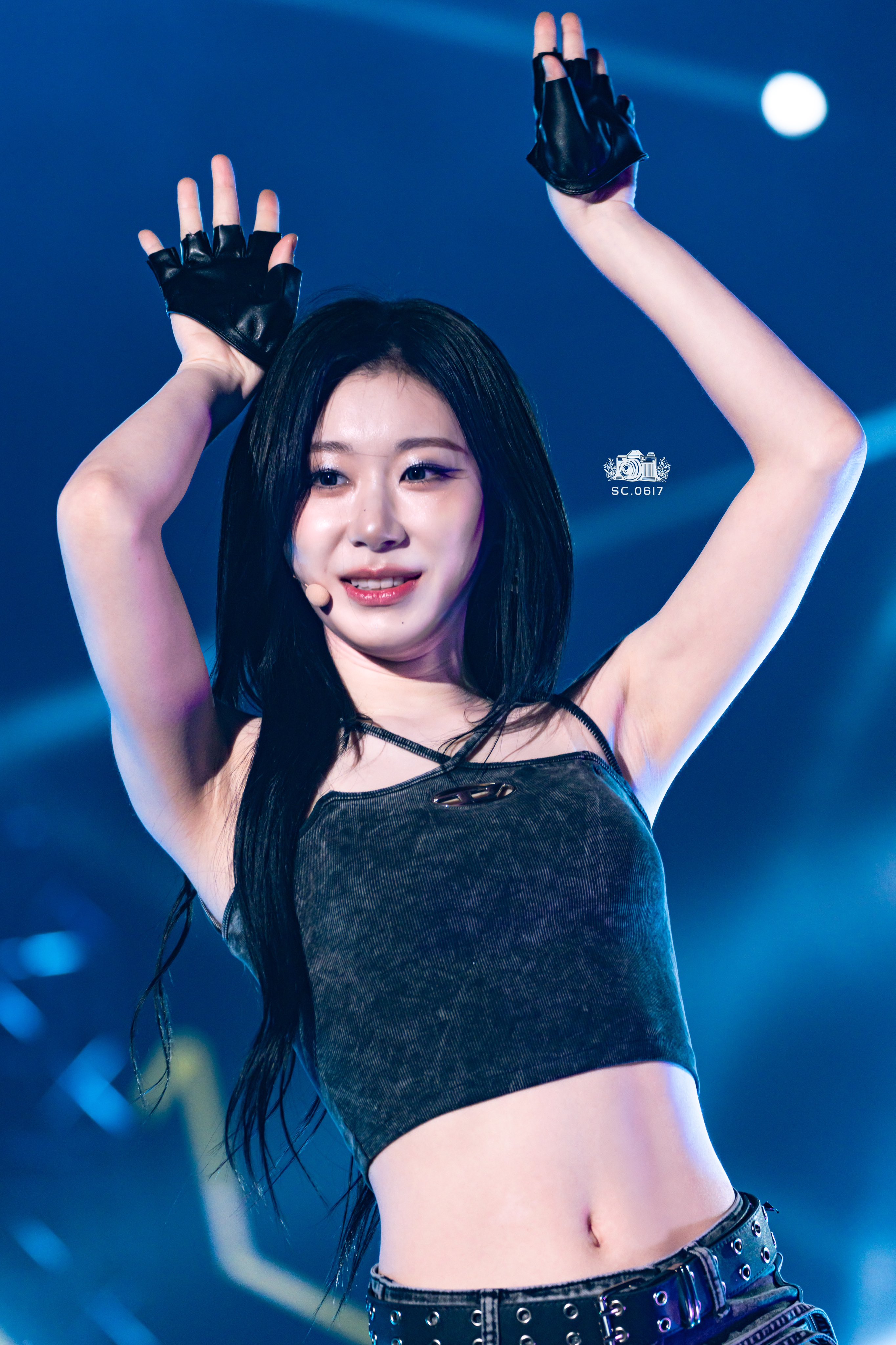 어제자 있지_115636_5.jpg
