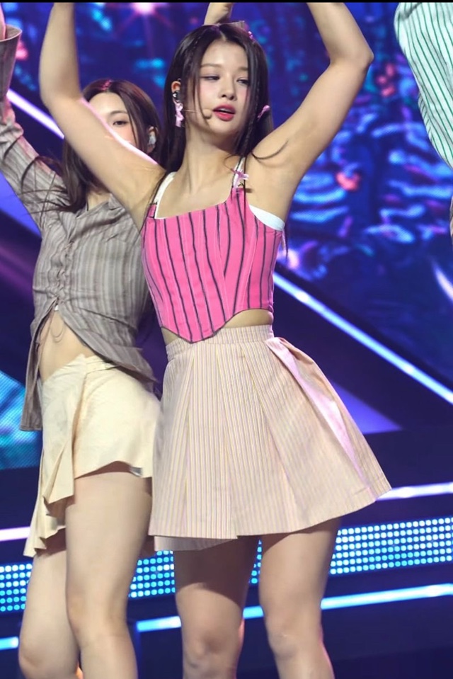 설윤_118780_18.jpg