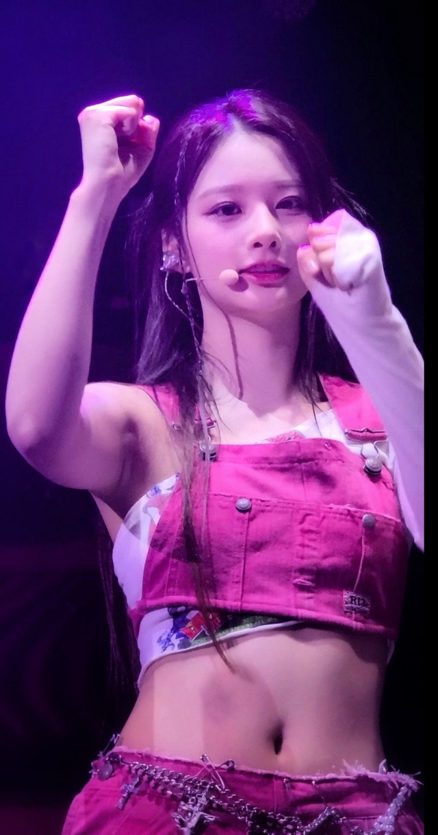 설윤_118780_17.jpg