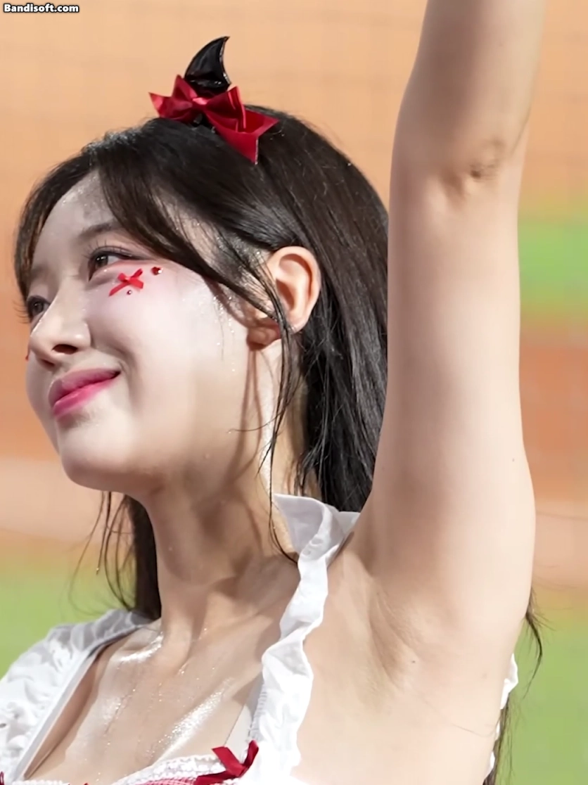 우수한 치어리더 질감_119732_3.webp