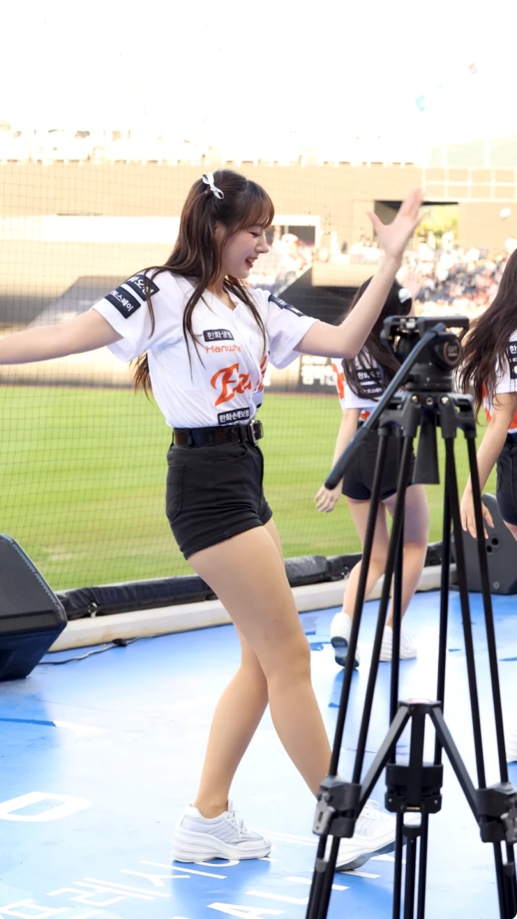 외국인_118505_1.webp