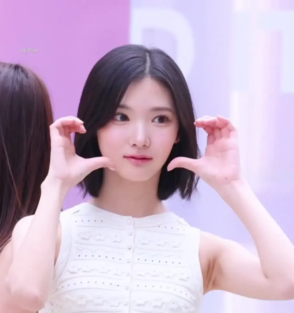 하츠투하츠 지우 겨드랑이_116384_1.webp