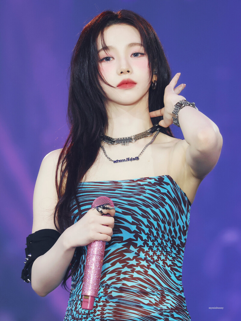 본인 선정 카리나 역대급 GOAT 시절_116969_21.jpg