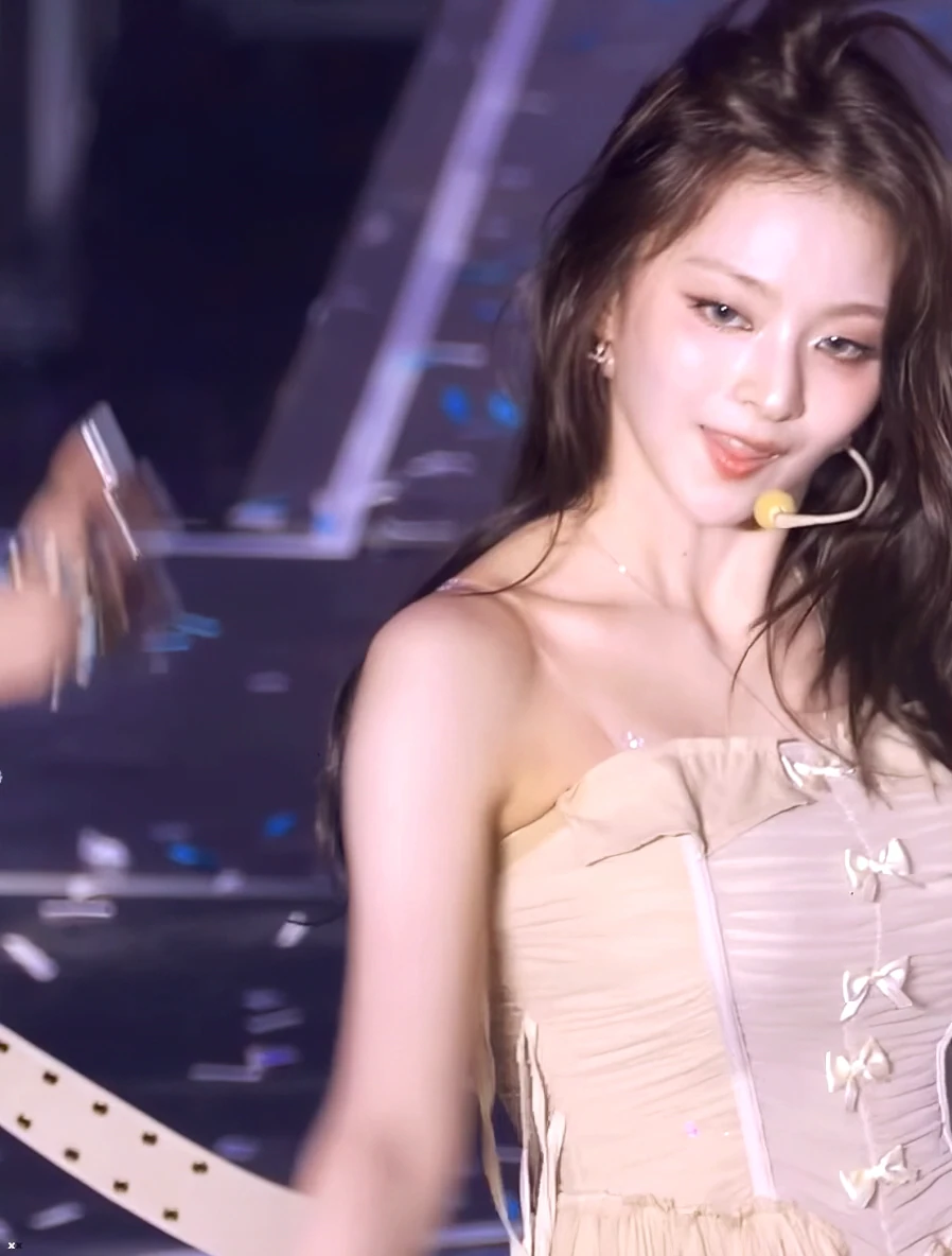 이나경 14장_119739_10.webp