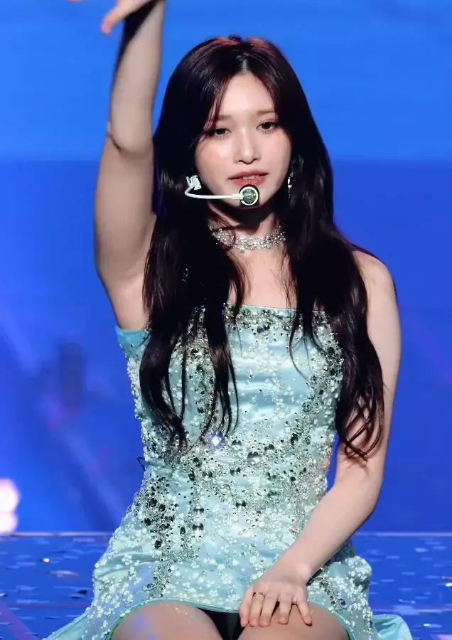 아이브 이서 겨드랑이_119756_1.webp