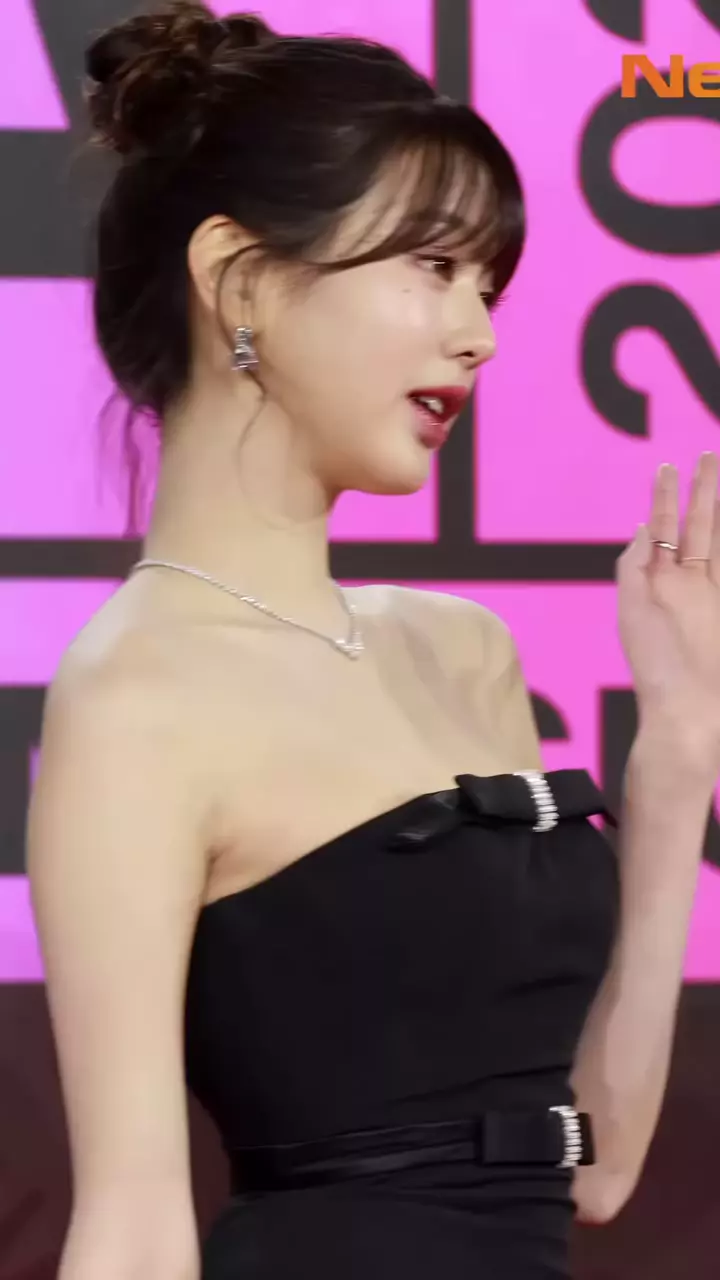 아이브 장원영 겨드랑이_118052_1.webp