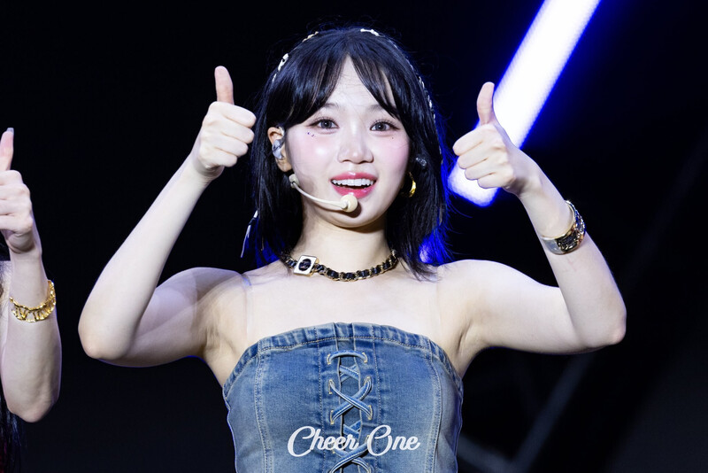 씹덕들 행복사시키는 김채원 겨_117508_13.jpeg