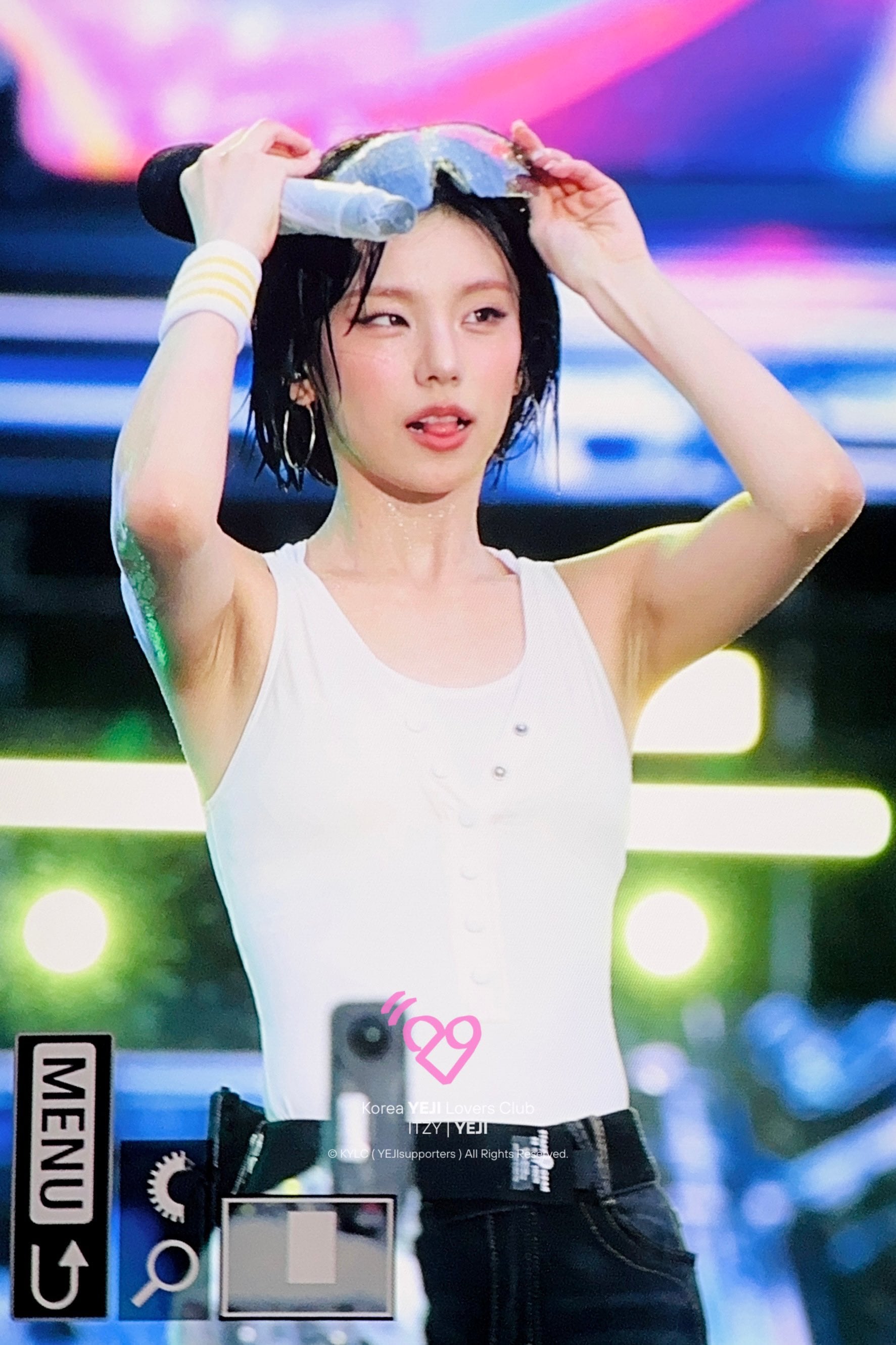 있지 예지 겨드랑이_118220_5.jpg