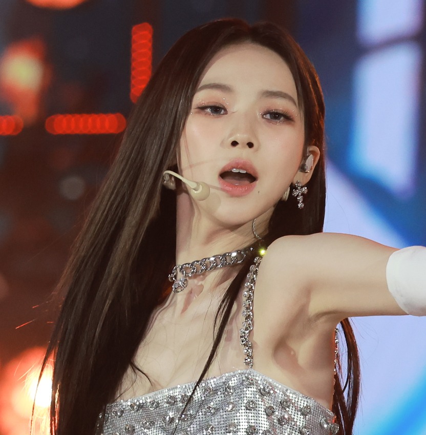 카리나_118115_2.jpg
