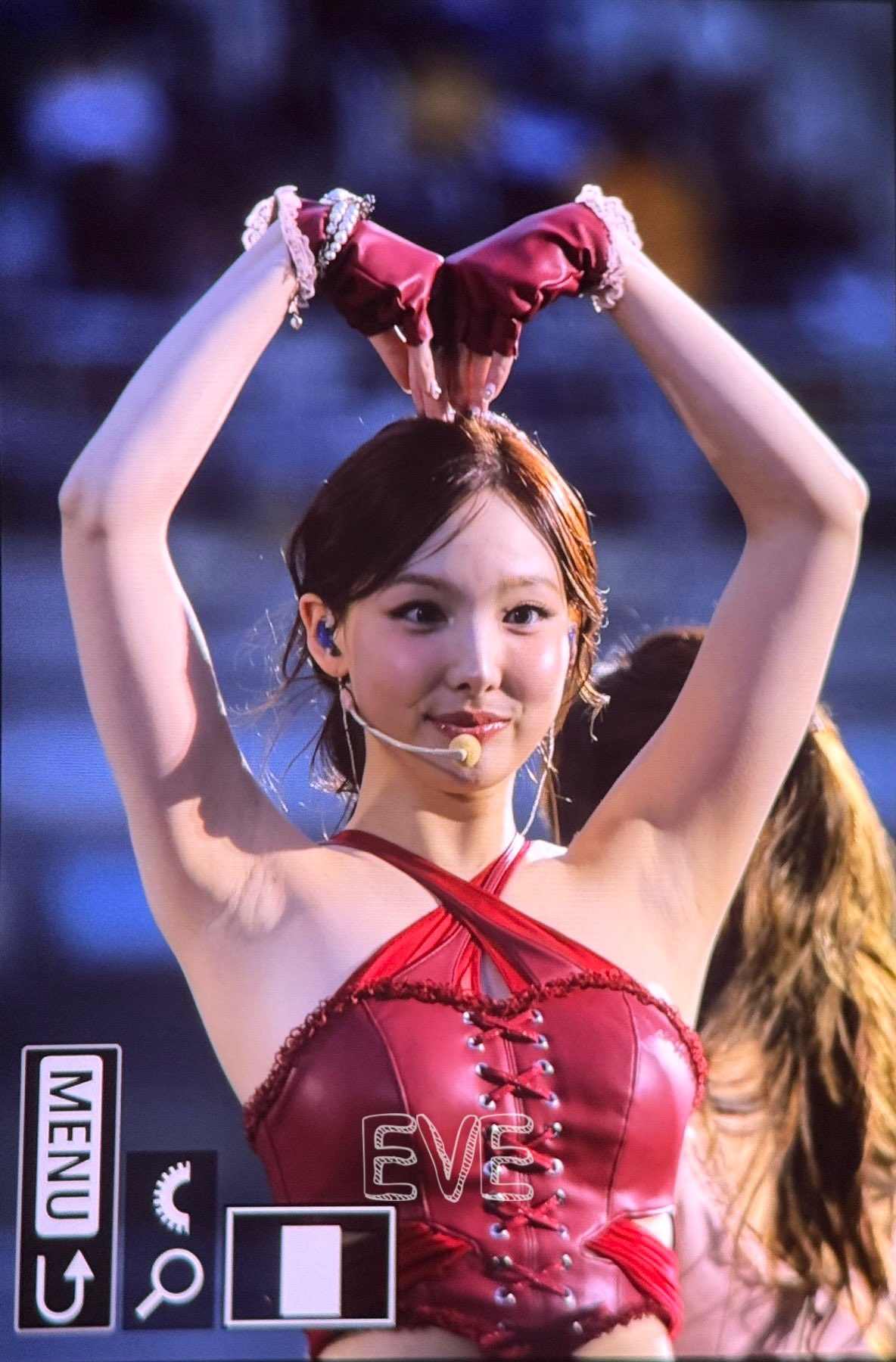 나연 지효 사나 쯔위_115618_5.jpg