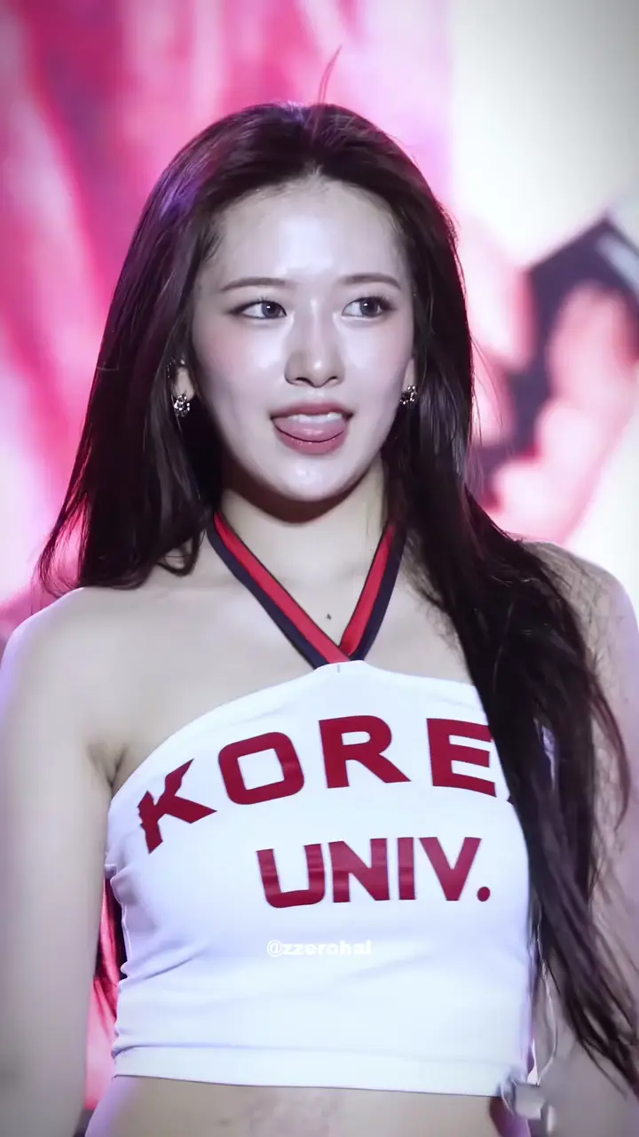 아이브 안유진 겨드랑이_116599_1.webp