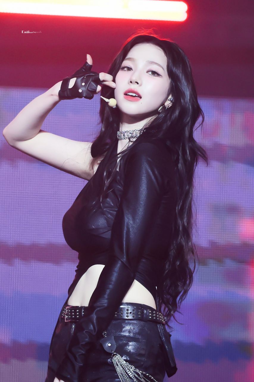 에스파 카리나1_3.jpg