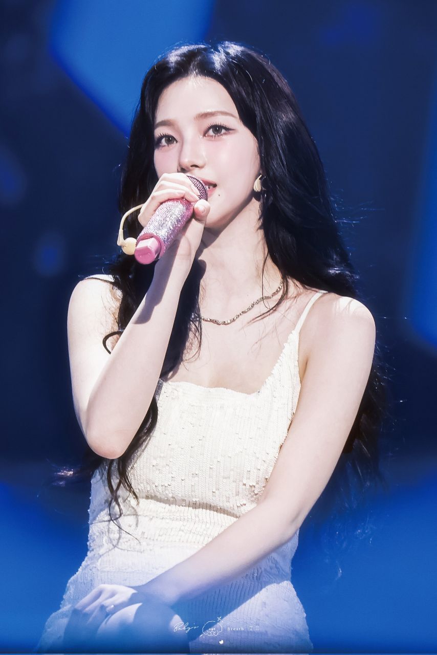 에스파 카리나1_2.jpg