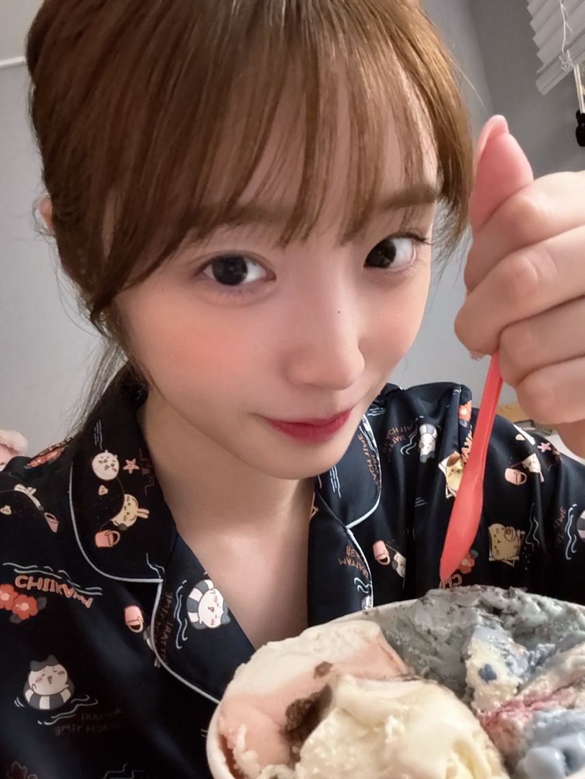 라잇썸 히나1_4.jpg