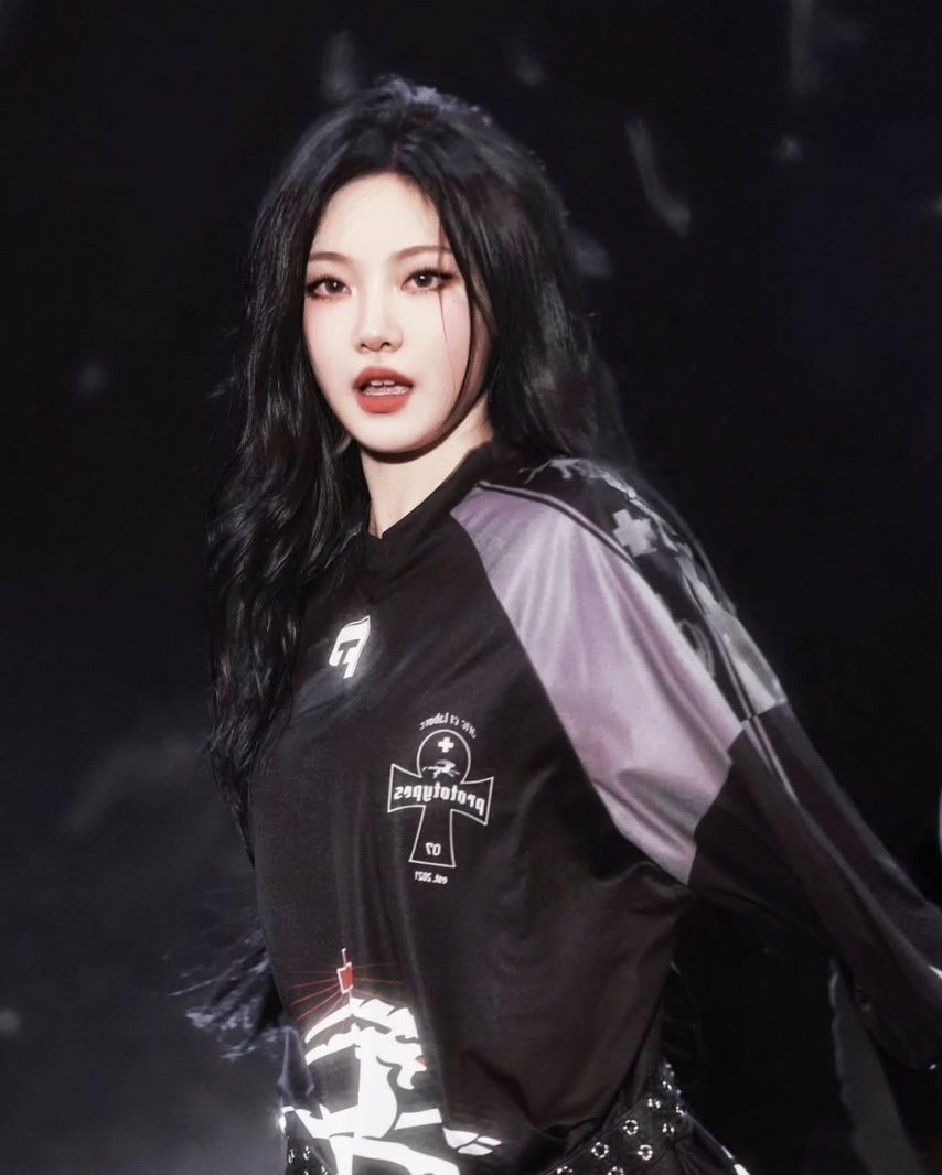 에스파 (aespa) 닝닝1_1.jpg
