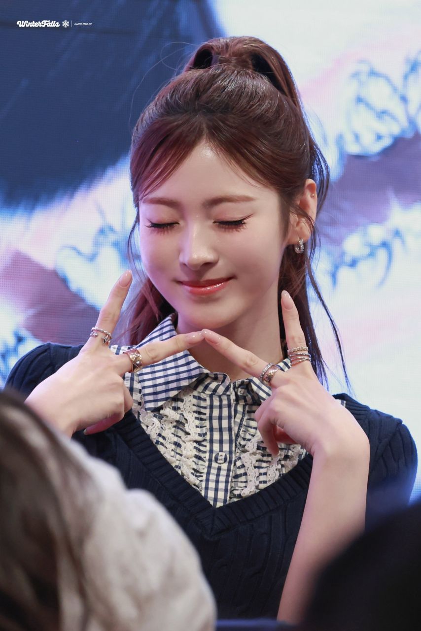 미야오 안나 1_4.jpg