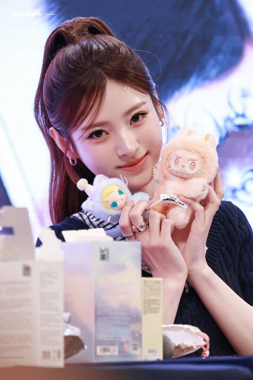 미야오 안나 1_2.jpg