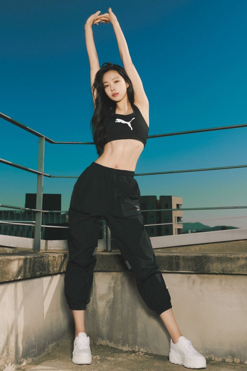 배우 손나은1_4.jpg