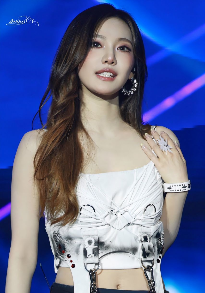 에스파 닝닝1_4.jpg