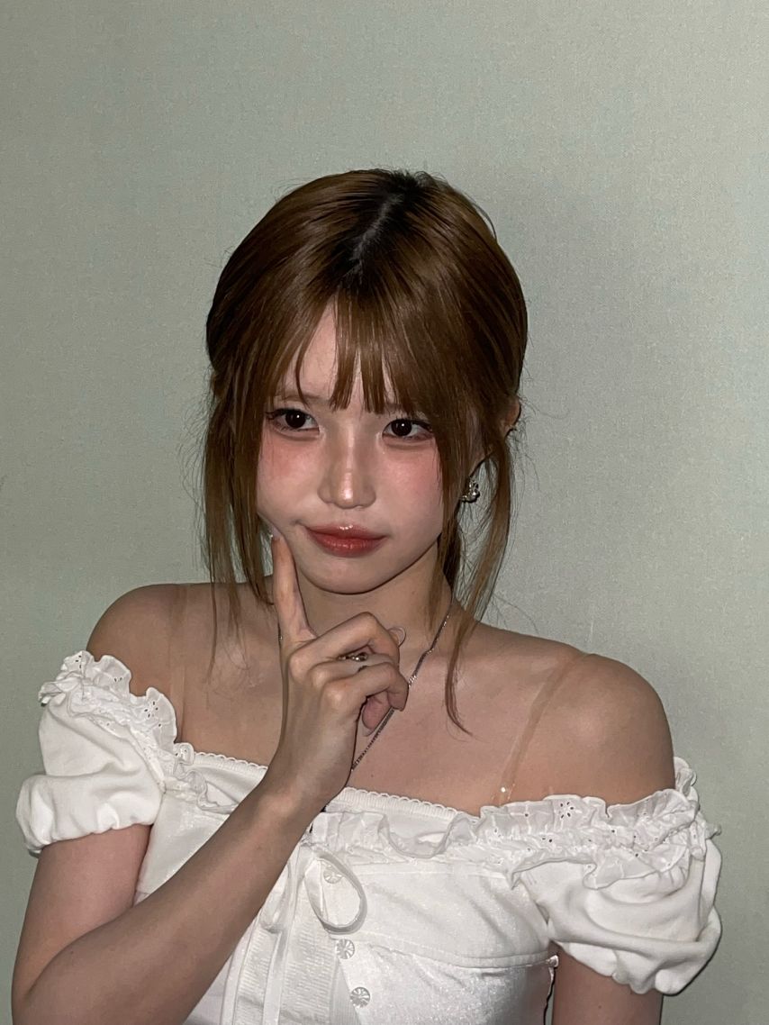 프로미스나인 송하영,이나경,백지헌1_1.jpg