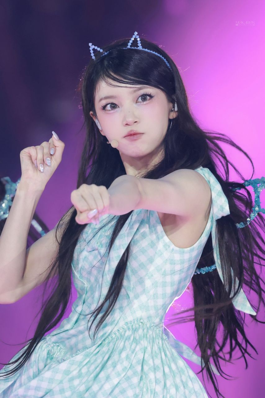 아일릿 모카1_6.jpg